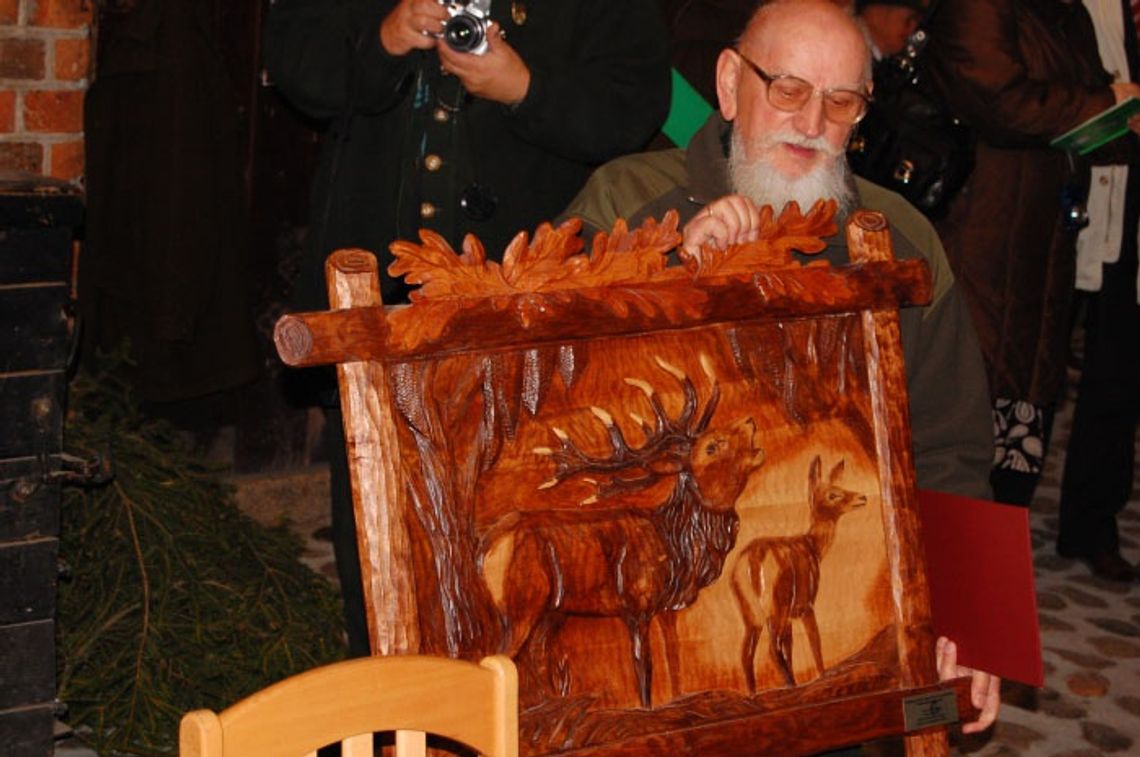 Hubertus Pomorski 2010. Dobry bigos i dzik w lesie Hubertus Pomorski 2010. Dobry bigos i dzik w lesie