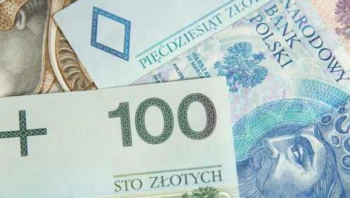 Ile zarabiają radni? Prześwietlamy oświadczenia majątkowe radnych powiatowych Ile zarabiają radni? Prześwietlamy oświadczenia majątkowe radnych powiatowych