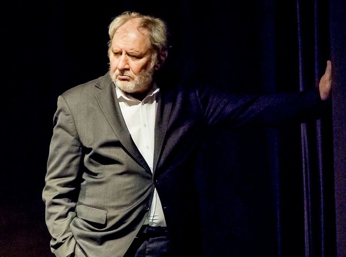 Improwizacja czyli poszukiwanie sensu … w wykonaniu Andrzeja Grabowskiego Improwizacja czyli poszukiwanie sensu … w wykonaniu Andrzeja Grabowskiego