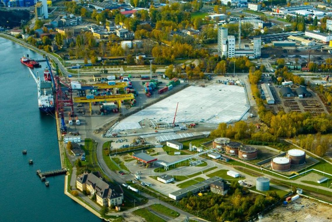 Intermodalny terminal w Porcie Gdańsk już otwarty