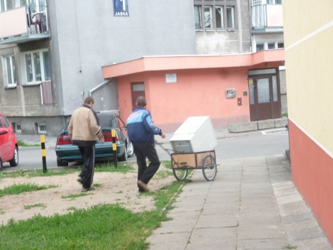 Jak sobie radzimy z odpadami? Jak sobie radzimy z odpadami?