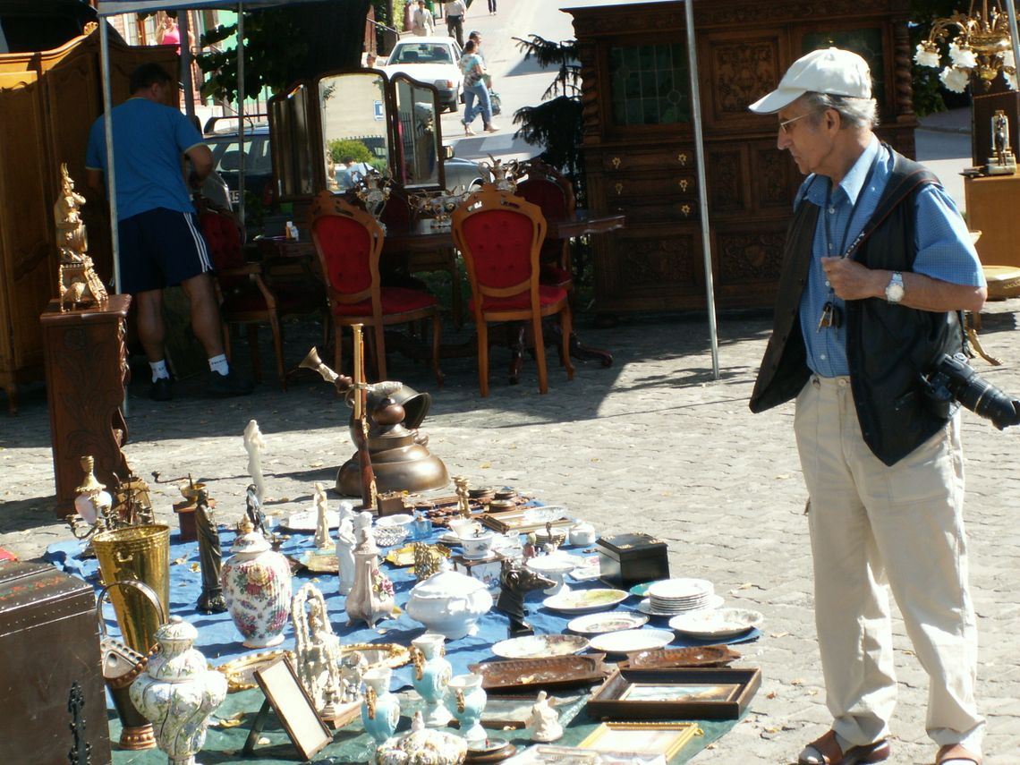 Jarmark staroci w Skórczu. Choć kameralnie to ciekawie Jarmark staroci w Skórczu. Choć kameralnie to ciekawie