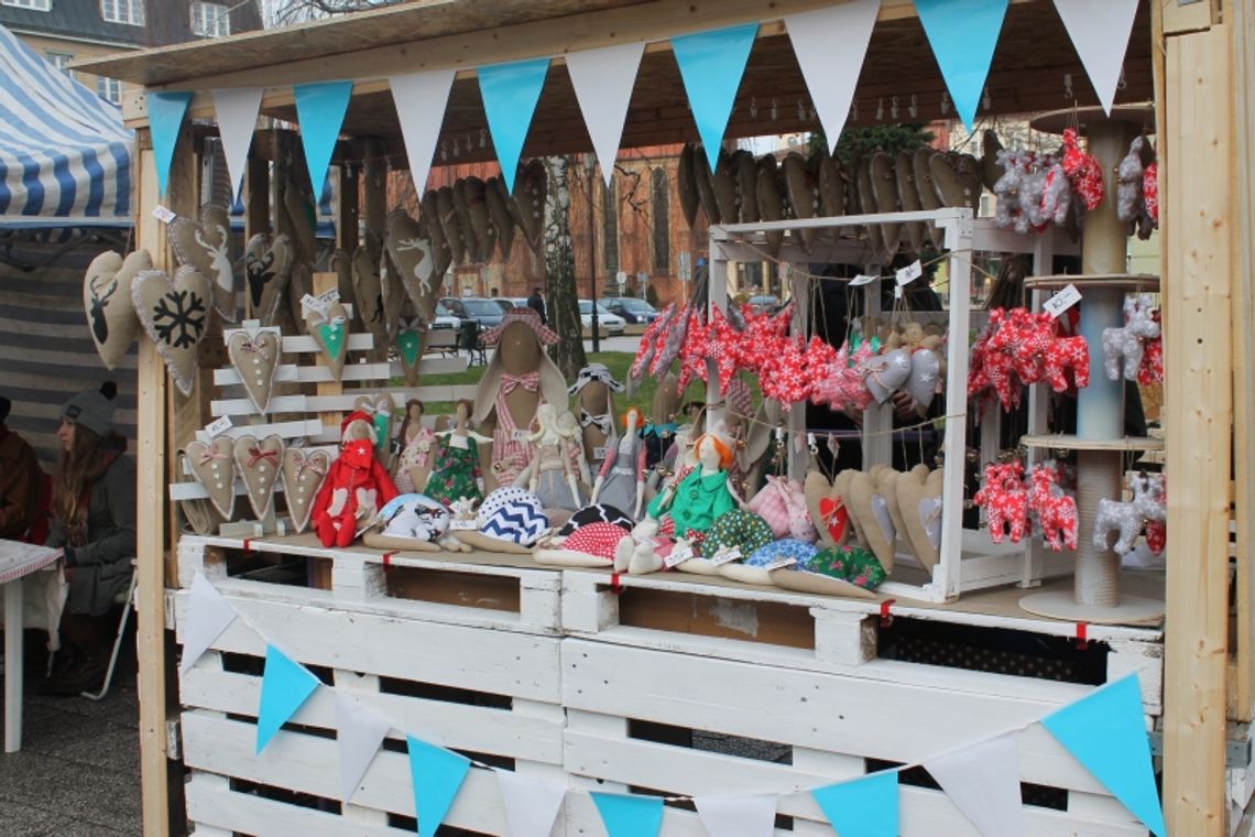 Jarmark świąteczny – Starogardzkie Centrum Kultury przyjmujemy zgłoszenia na stoiska! Jarmark świąteczny – Starogardzkie Centrum Kultury przyjmujemy zgłoszenia na stoiska!