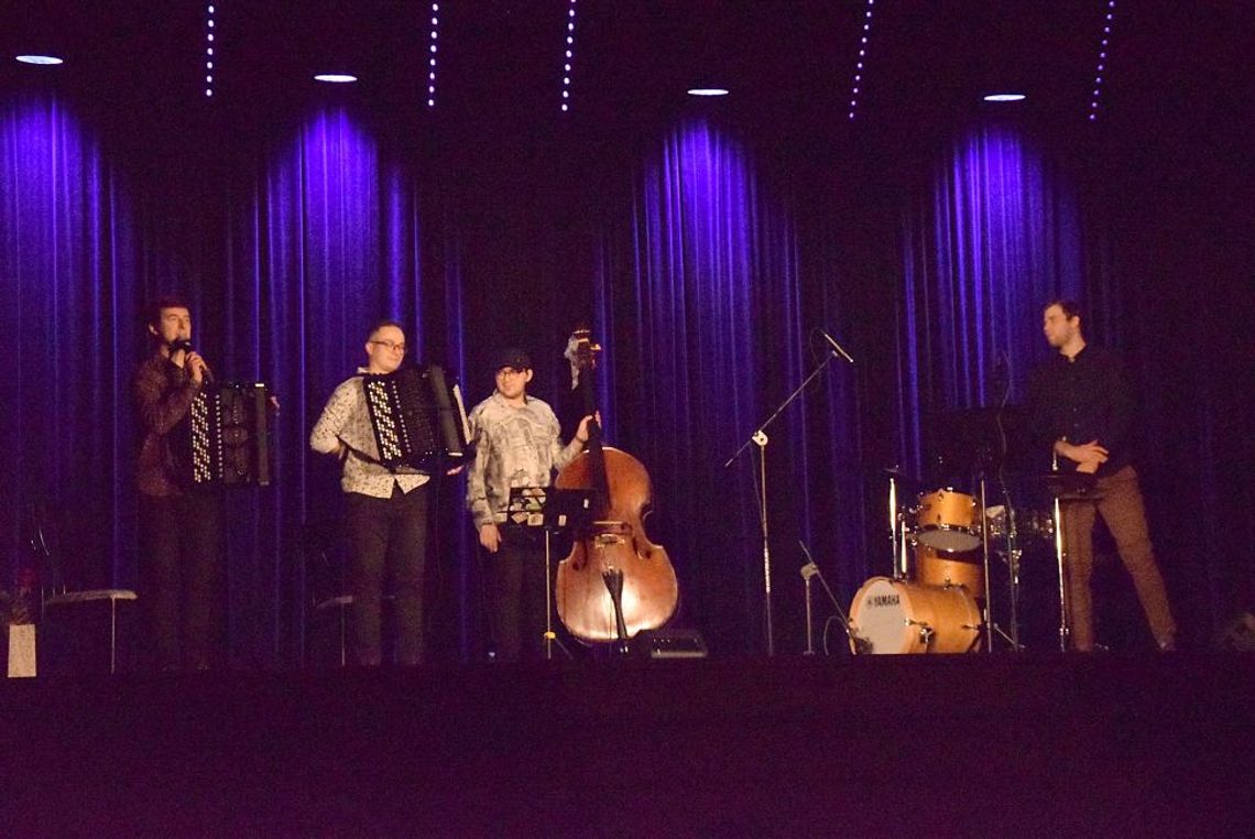 Jazzowe aranżację z akordeonistami Jazzowe aranżację z akordeonistami