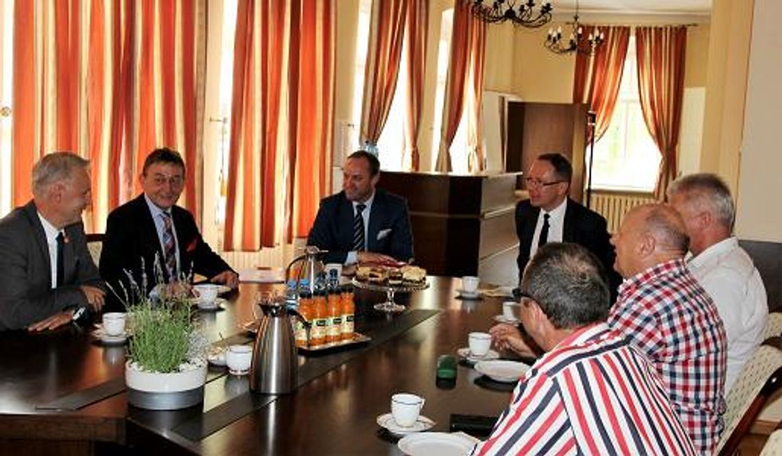 Jest szansa na rynek od nowa! Jest szansa na rynek od nowa!