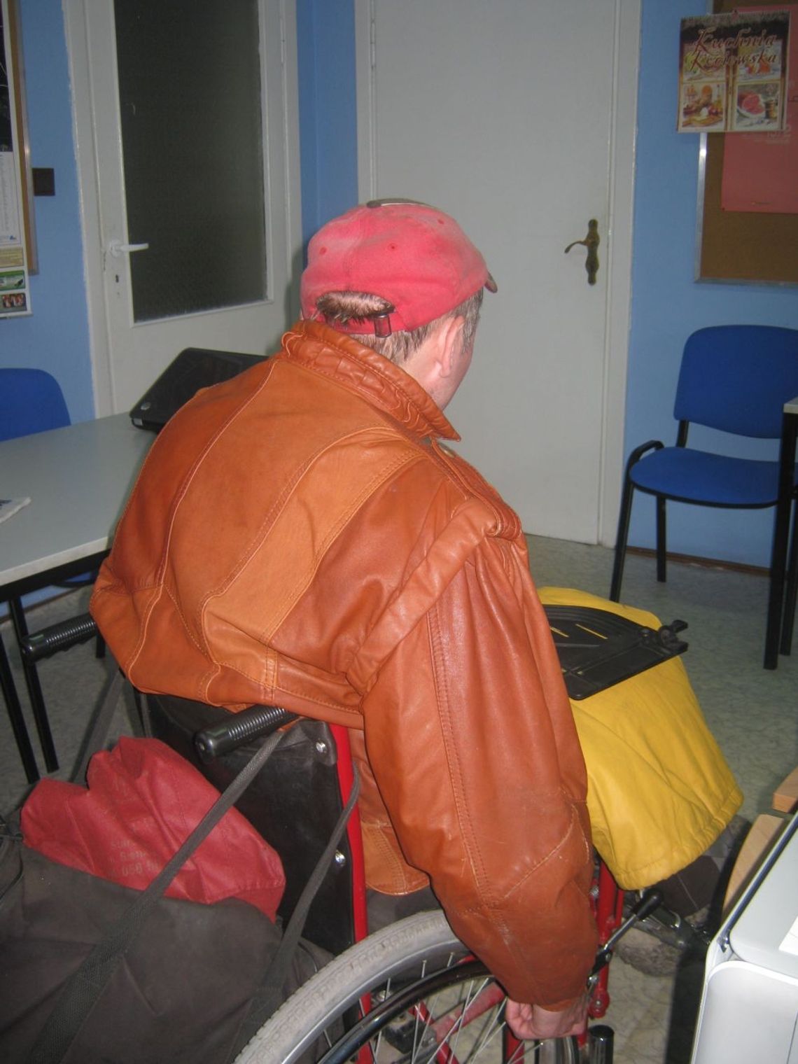 Jeździsz na wózku? Nie wejdziesz do autobusu PKS! Jeździsz na wózku? Nie wejdziesz do autobusu PKS!