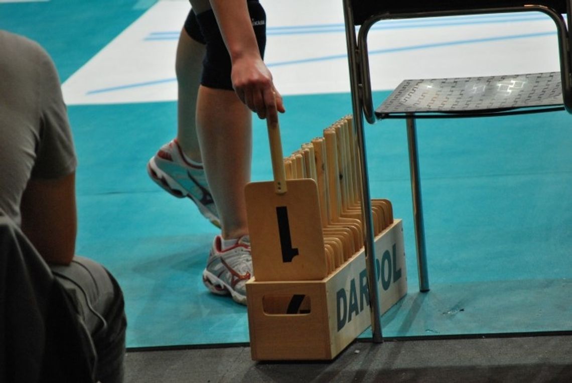 Juniorki UKS Orzeł zagrają w finale mistrzostw Polski Juniorki UKS Orzeł zagrają w finale mistrzostw Polski