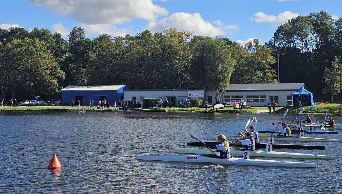 Kajakarze z całego Pomorza walczyli o medale na przystani MKS „Nogat