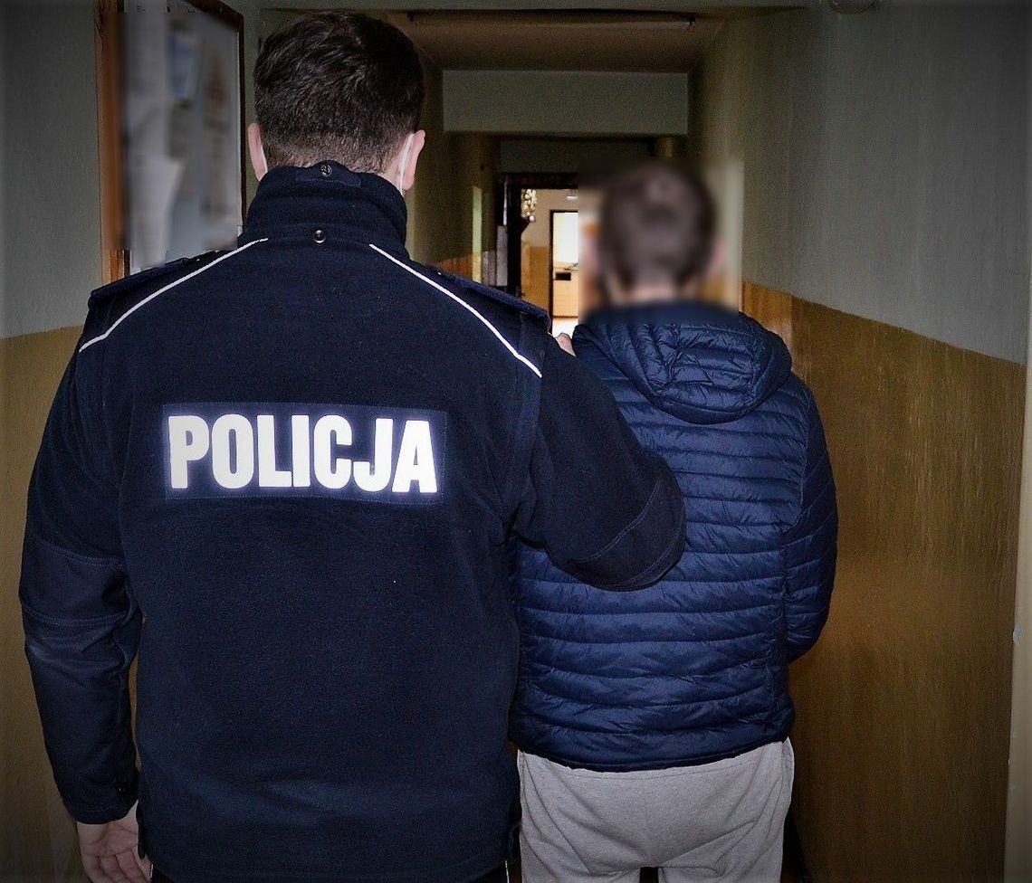 Kara więzienia za kradzież perfum z półek sklepowych Kara więzienia za kradzież perfum z półek sklepowych