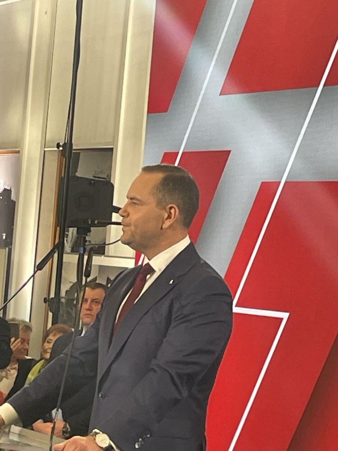 Karol Nawrocki nowym Prezydentem Polski