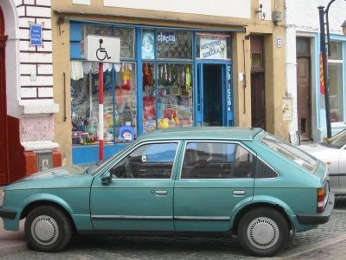 Karta Praw Osób Niepełnosprawnych nie jest przestrzegana Karta Praw Osób Niepełnosprawnych nie jest przestrzegana