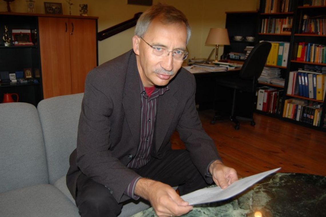 Katastrofa pod Smoleńskiem. "Rząd wpadł w pułapkę raportu MAK" Katastrofa pod Smoleńskiem. "Rząd wpadł w pułapkę raportu MAK"