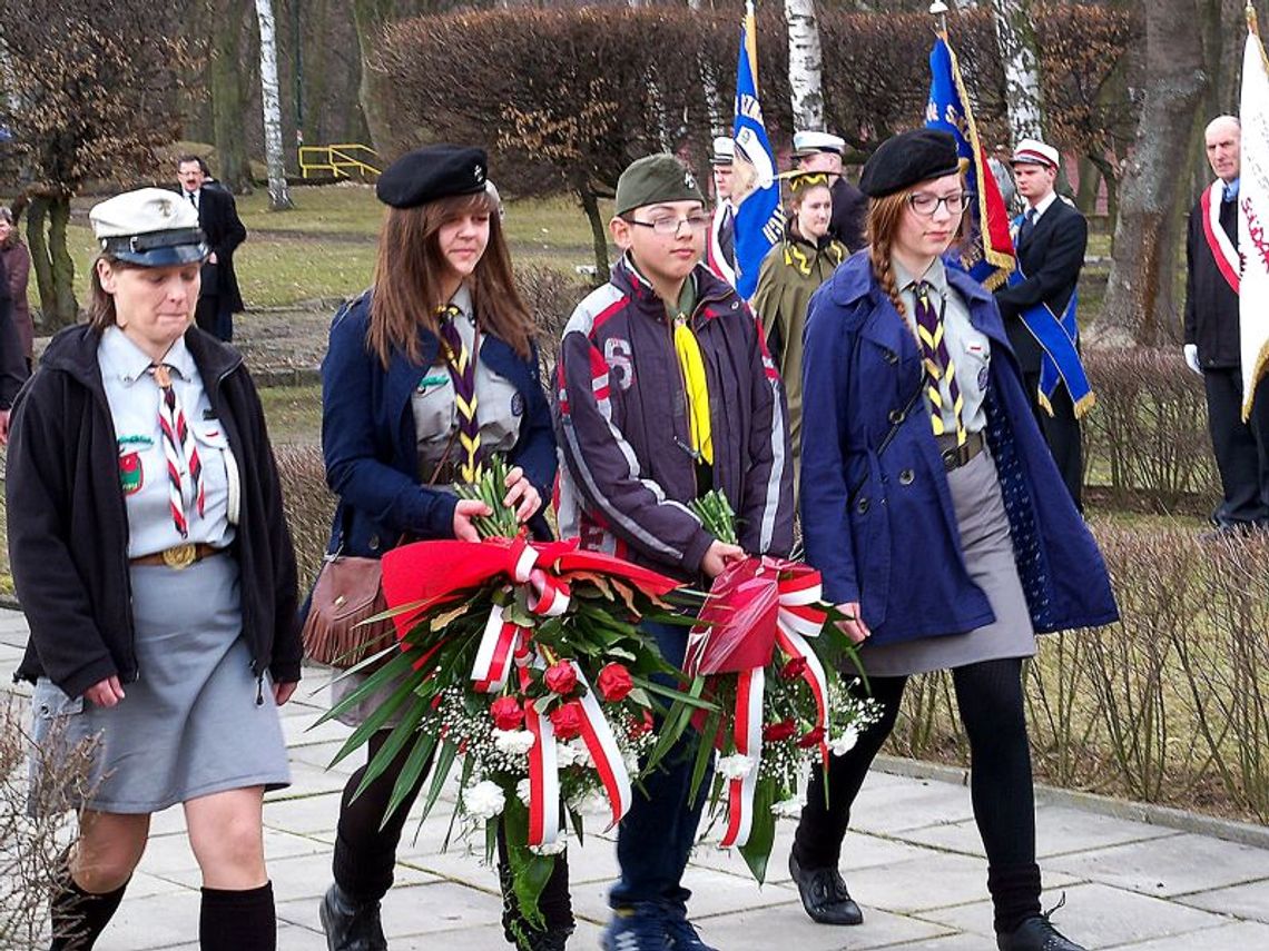 Katyń – w śmierci chciano ukryć prawdę 