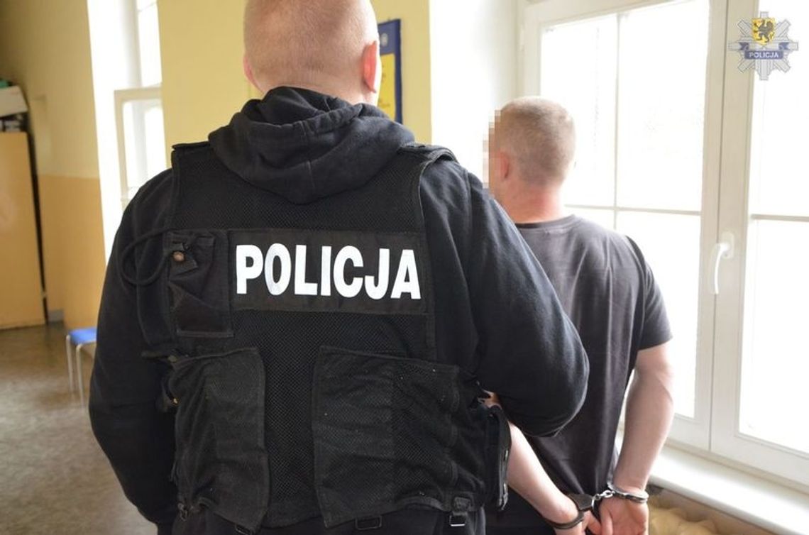 Kierowca i pasażer zatrzymani za jazdę pod wpływem narkotyków