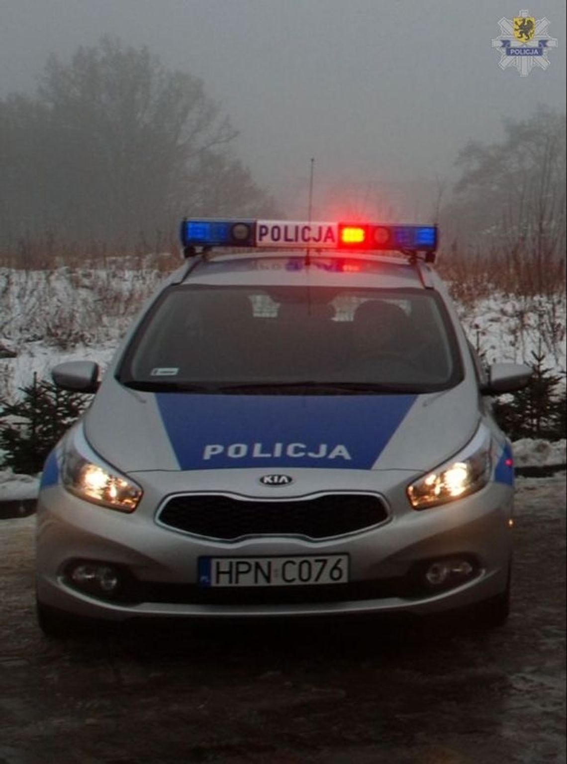 Kilkadziesiąt minut radosnej jazdy mercedesem