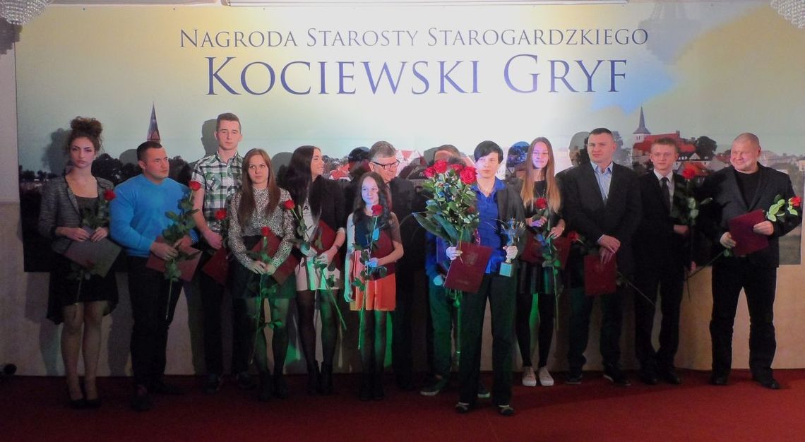 „Kociewski Gryf” został wręczony za osiągnięcia w 2014 r. „Kociewski Gryf” został wręczony za osiągnięcia w 2014 r.