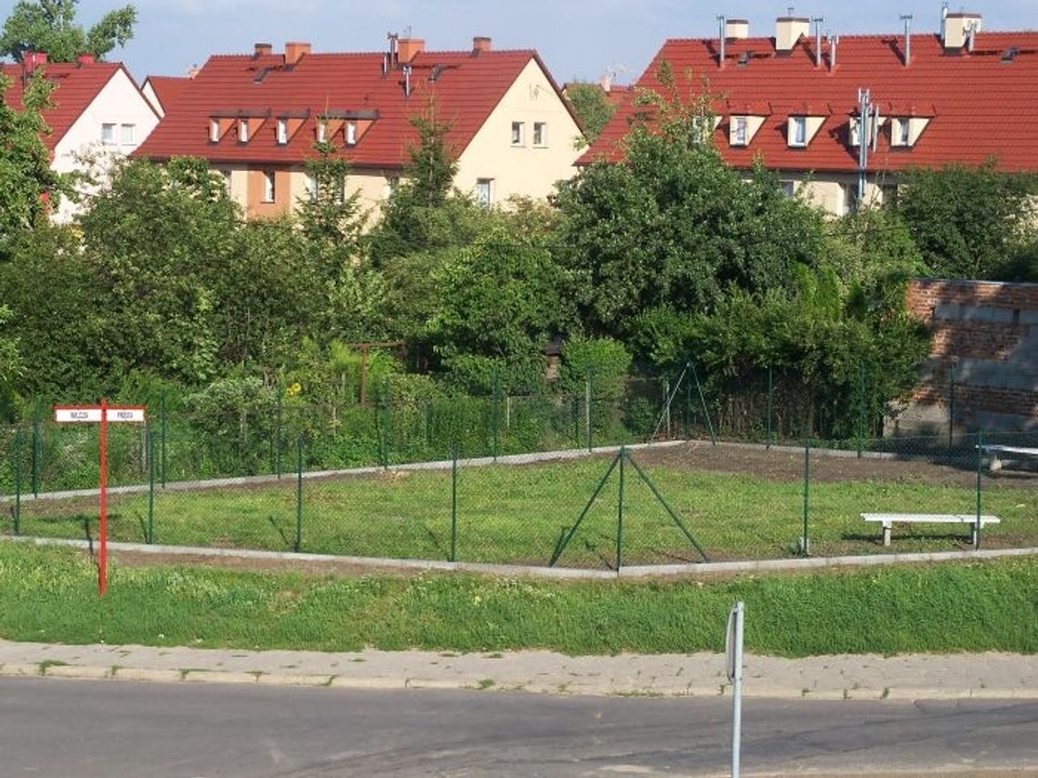 Kolejny wybieg dla psów. A kiedy boisko dla dzieci?