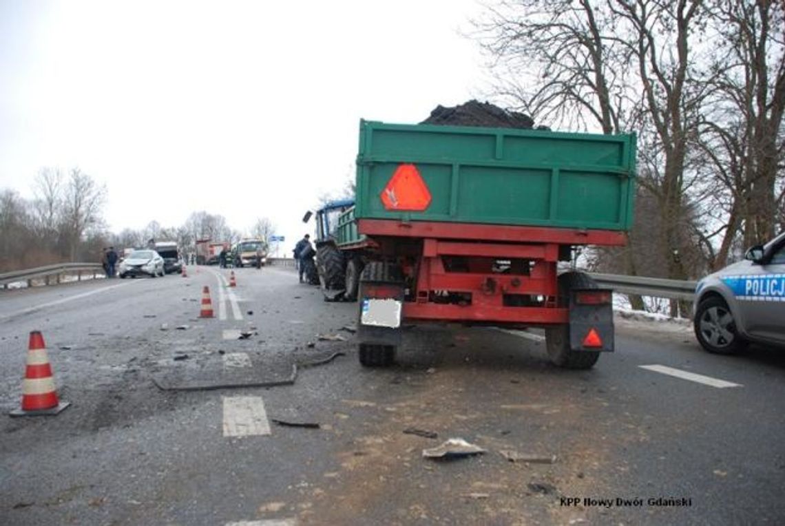 KOLIZJA SIEDMIU POJAZDÓW KOLIZJA SIEDMIU POJAZDÓW