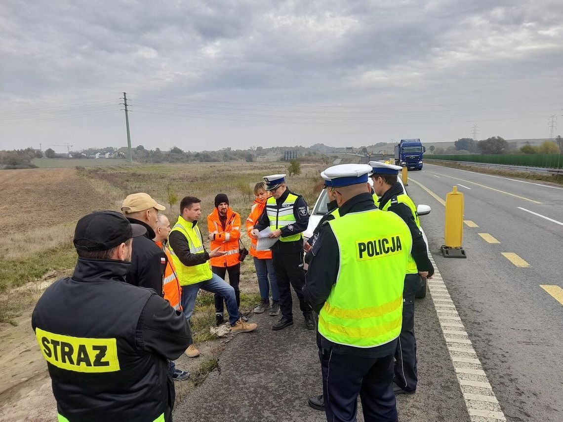 Komisja nie stwierdziła uchybień w oznakowaniu i infrastrukturze na drodze S7, gdzie doszło do tragicznego karambolu