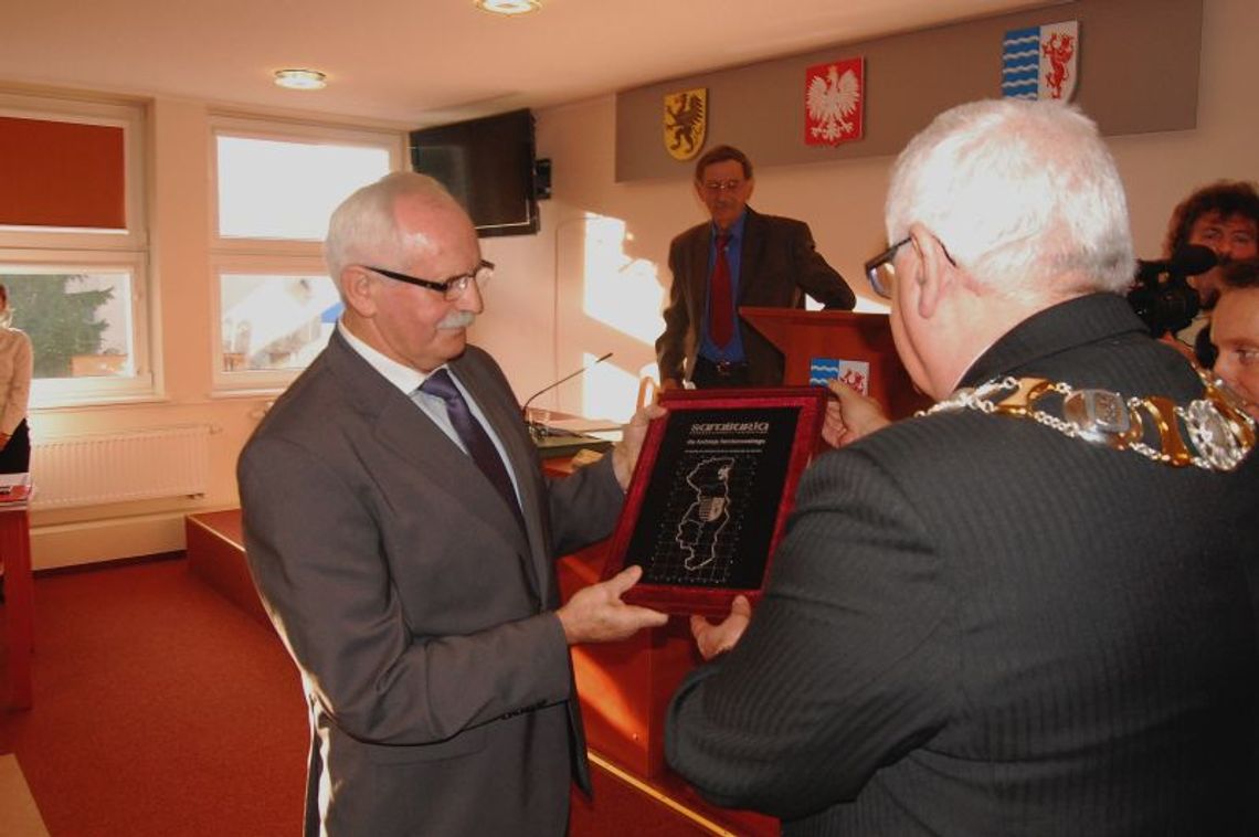 Komu „Samburię”? Zaproponuj swojego kandydata Komu „Samburię”? Zaproponuj swojego kandydata