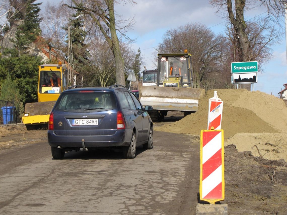 Koniec uciążliwych objazdów do węzła autostrady A1 w Stanisławiu Koniec uciążliwych objazdów do węzła autostrady A1 w Stanisławiu
