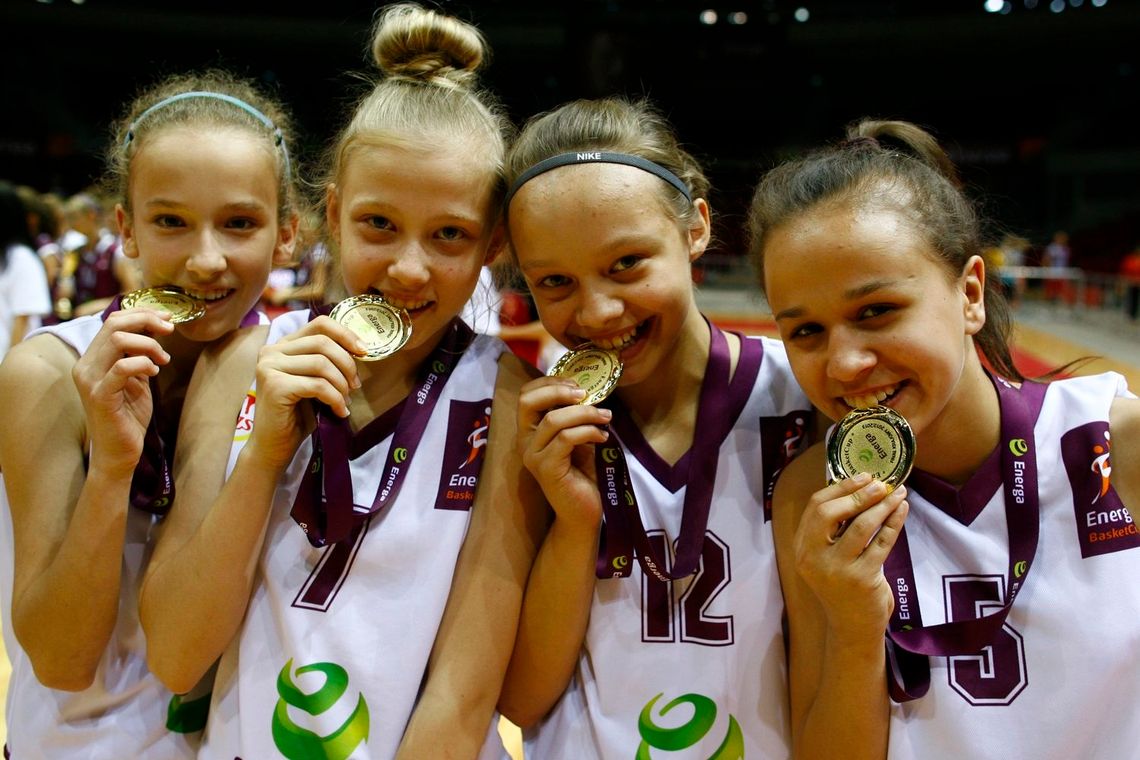 Kosz nie tylko dla dwumetrowców