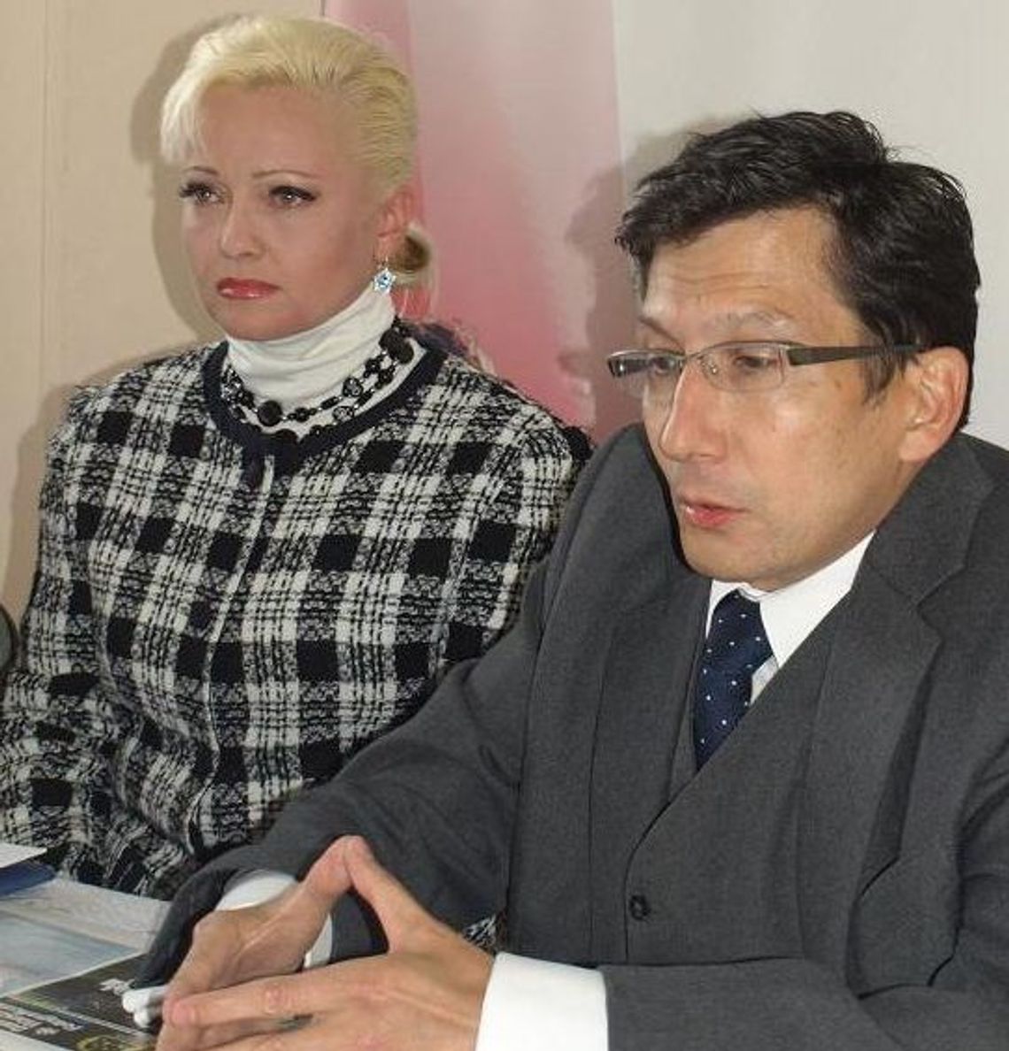 Kozak ruszył do walki o prezydencki fotel - bez gruszek na wierzbie Kozak ruszył do walki o prezydencki fotel - bez gruszek na wierzbie