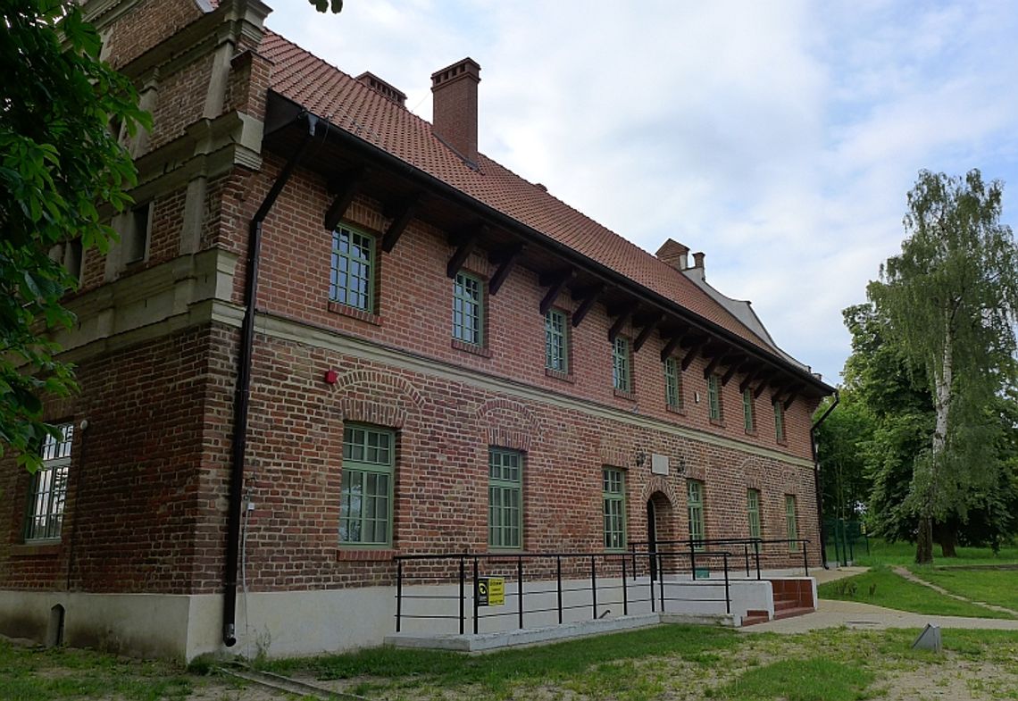 Kto ma zdjęcia Szpitala Jerozolimskiego? Kto ma zdjęcia Szpitala Jerozolimskiego?