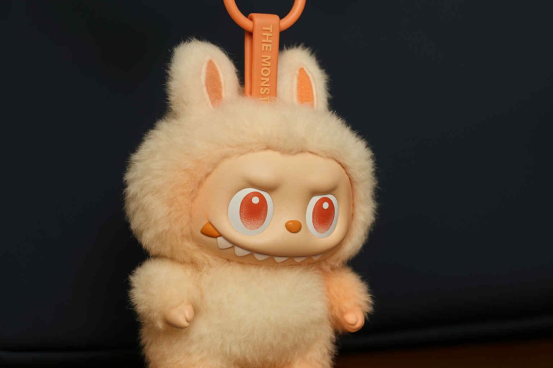 Labubu: Laleczki, które kosztują fortunę i rozpalają internet. O co tu chodzi?! Labubu: Laleczki, które kosztują fortunę i rozpalają internet. O co tu chodzi?!