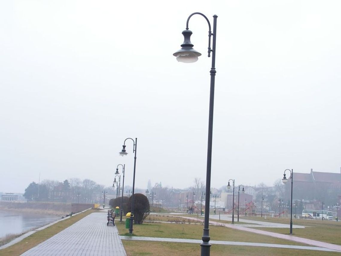 Lampy do wymiany - kosztowne zabawy... z wiatrówką