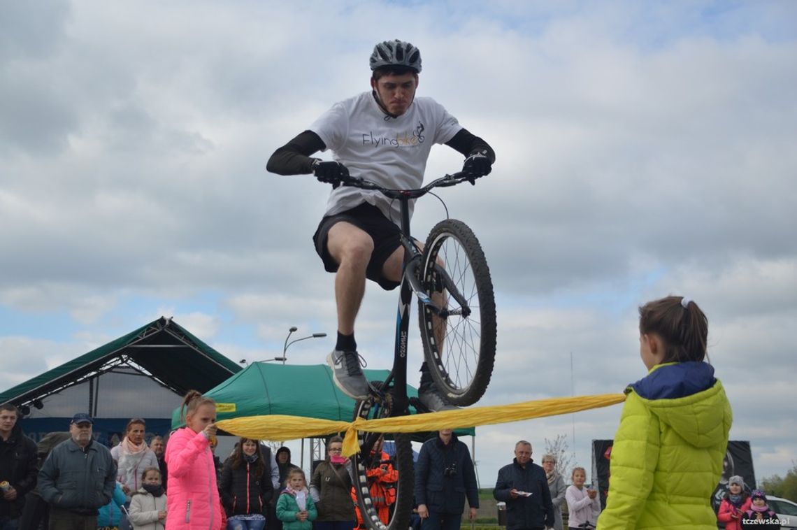 Latające rowery w Pelplinie