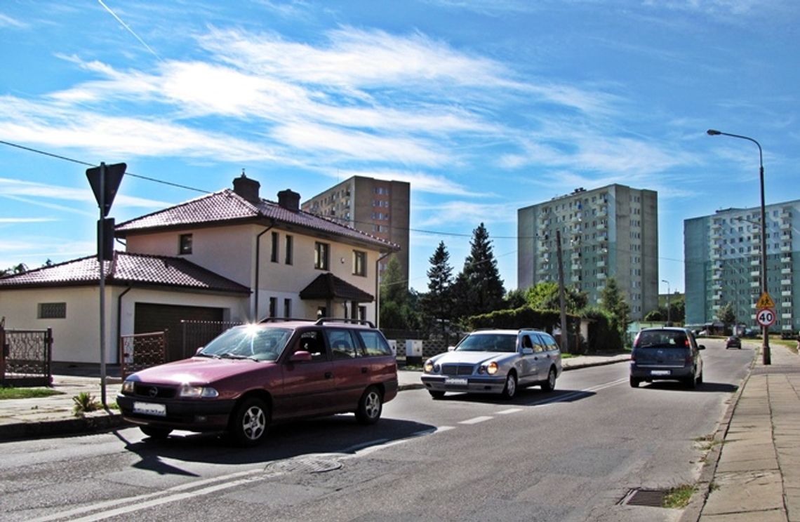 Łatanie dziur - między miastem a powiatem Łatanie dziur - między miastem a powiatem