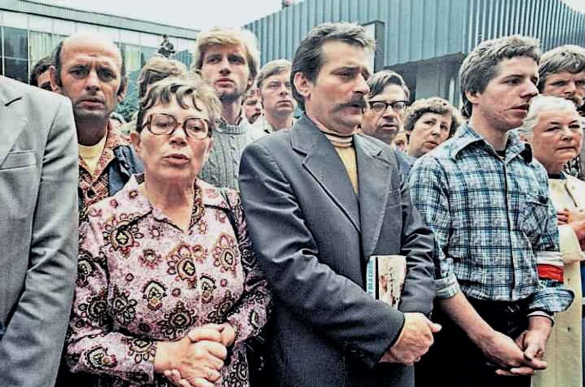 Legenda Solidarności. Anna Walentynowicz uhonorowana - za działalność - "wbrew zdaniu i poglądom większości" Legenda Solidarności. Anna Walentynowicz uhonorowana - za działalność - "wbrew zdaniu i poglądom większości"