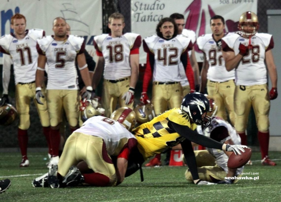 Lider obronił Gdynię. TopLiga. Drużyna Seahawks Gdynia wygrała z Devils Wrocław Lider obronił Gdynię. TopLiga. Drużyna Seahawks Gdynia wygrała z Devils Wrocław
