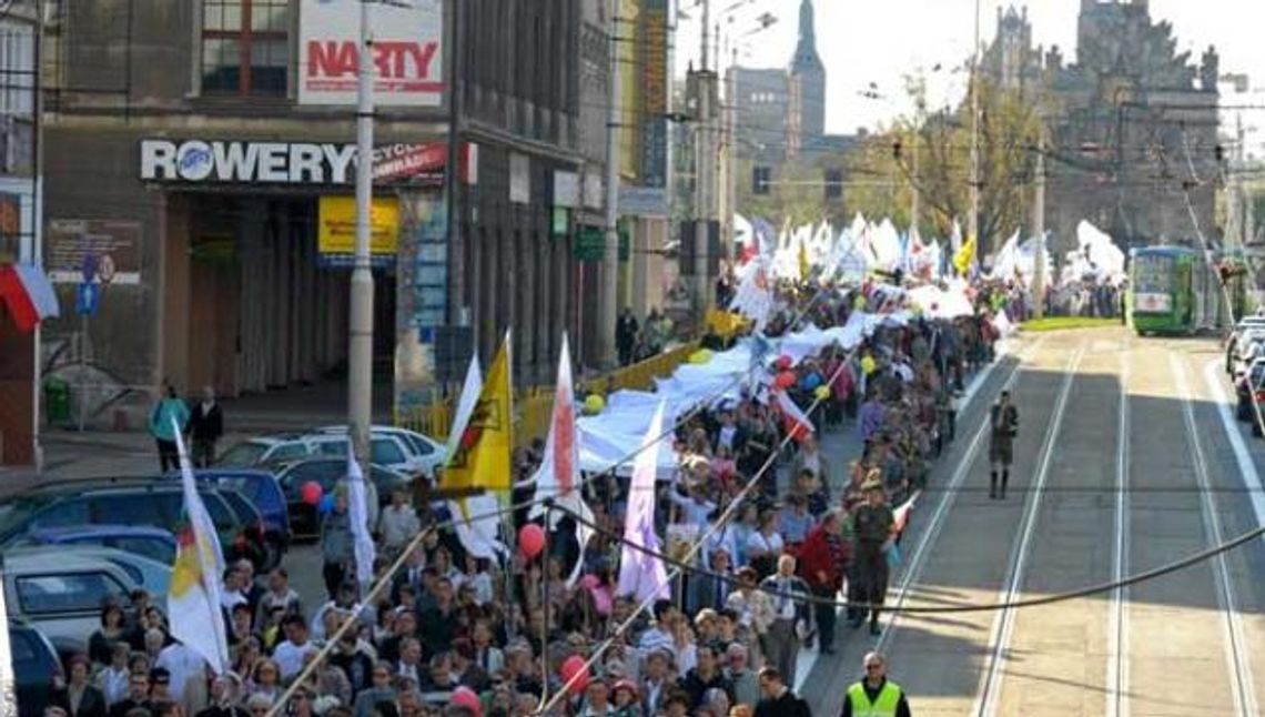 List organizacji broniących życia przeciwko wprowadzeniu ideologii gender