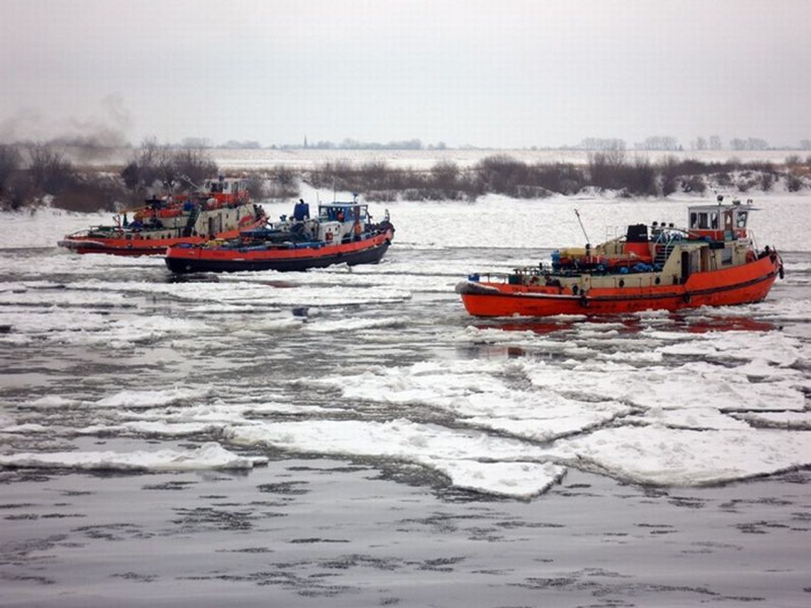Lodołamacze wyruszyły na patrol. Ocenią stan zagrożenia na Wiśle Lodołamacze wyruszyły na patrol. Ocenią stan zagrożenia na Wiśle