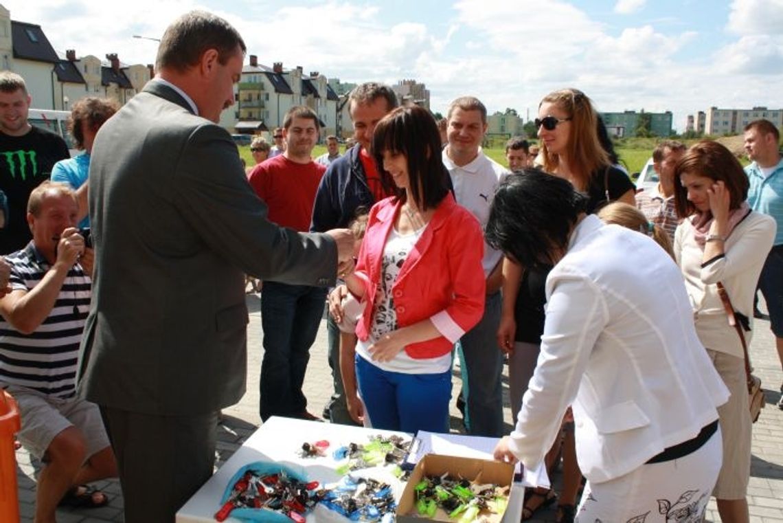 Lokatorzy odebrali klucze. TTBS oddał do użytku budynek developerski Lokatorzy odebrali klucze. TTBS oddał do użytku budynek developerski