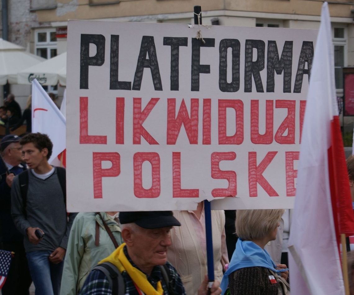 Ludzie wyjdą na ulice - jak w Grecji i Hiszpanii? Ludzie wyjdą na ulice - jak w Grecji i Hiszpanii?