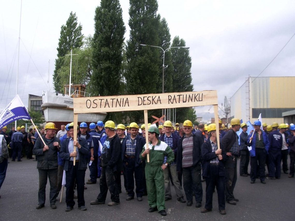 Marsz milczenia stoczniowców Marsz milczenia stoczniowców