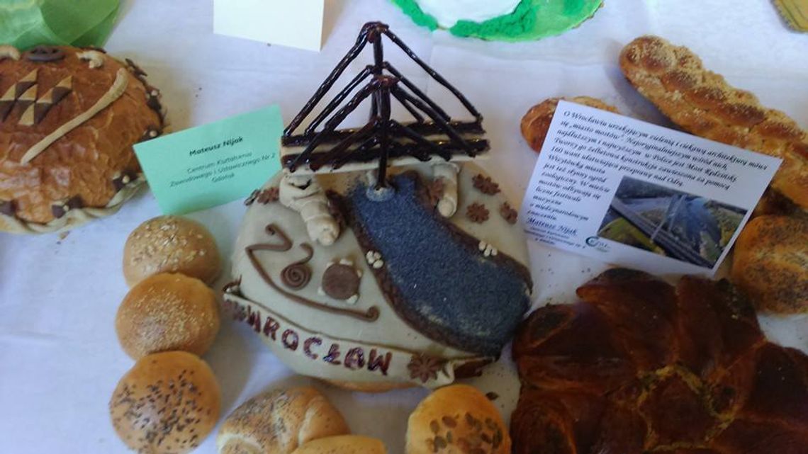 Mateusz Nijak z Tczewa 5. najlepszym piekarzem wśród uczniów Mateusz Nijak z Tczewa 5. najlepszym piekarzem wśród uczniów