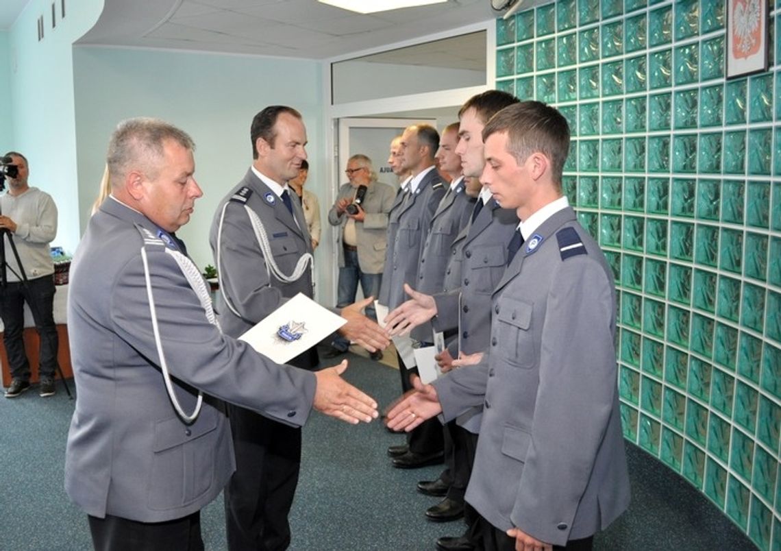 Medale, wyróżnienia i awanse. Policjanci świętowali Medale, wyróżnienia i awanse. Policjanci świętowali