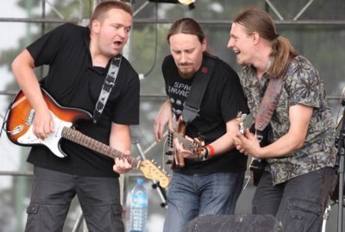 Między sceną a brzegiem pucharu… z piwem Między sceną a brzegiem pucharu… z piwem