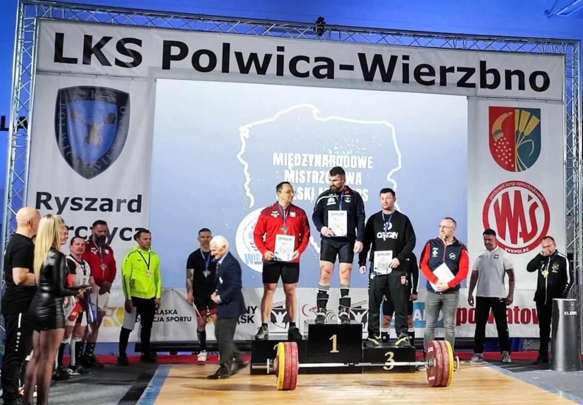 Międzynarodowe Mistrzostwa Polski Masters w podnoszeniu ciężarów  sukcesy sportowców z kwidzyńskiego klubu  LKS Nadwiślanin