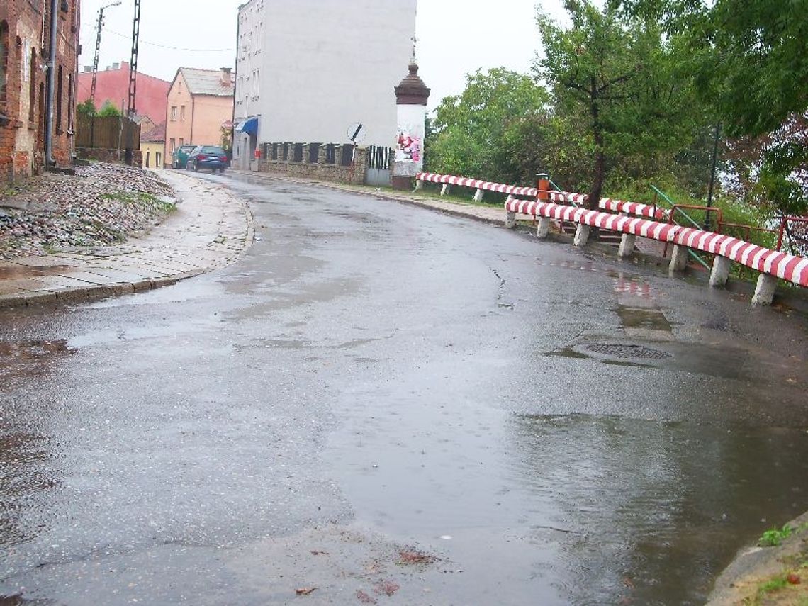 Mieszkańcy ul. Czyżykowskiej domagają się chodnika Mieszkańcy ul. Czyżykowskiej domagają się chodnika