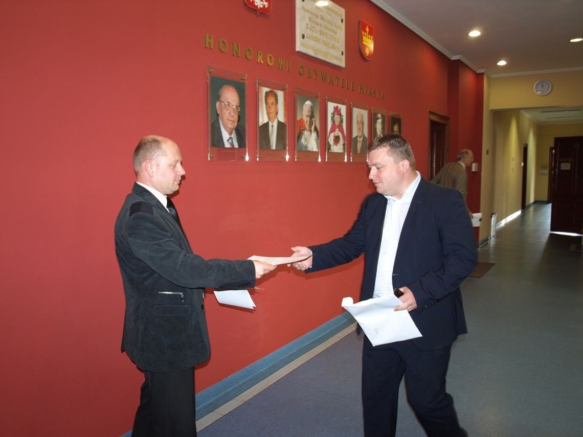 Mieszkaniec kontra radny. Żądanie odtajnienia rozpraw Mieszkaniec kontra radny. Żądanie odtajnienia rozpraw