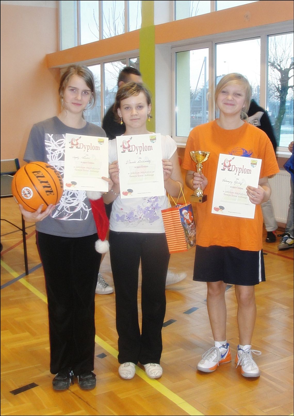 Mikołajkowo i sportowo w PG nr 2 Mikołajkowo i sportowo w PG nr 2