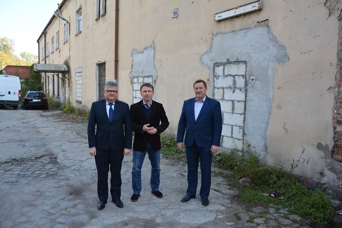 Miliony na bazę edukacyjną. Centra Kształcenia Ustawicznego powstaną w Starogardzie i Bolesławowie Miliony na bazę edukacyjną. Centra Kształcenia Ustawicznego powstaną w Starogardzie i Bolesławowie