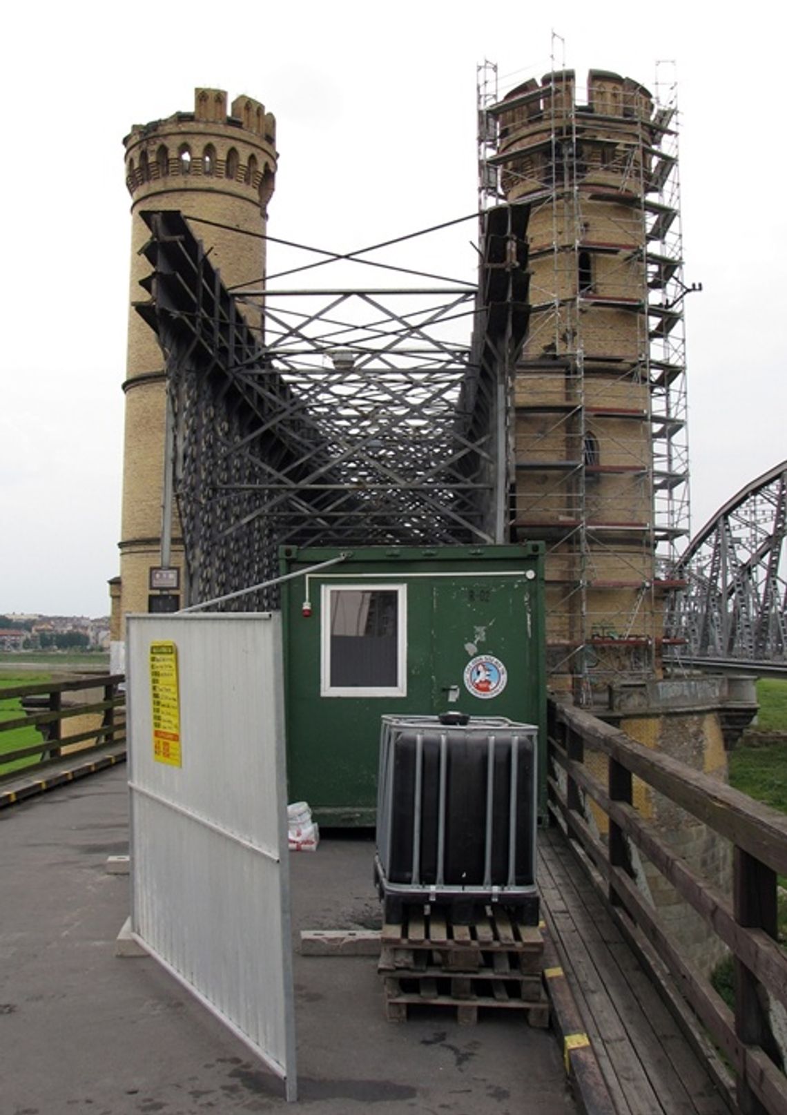 Minister obiecuje miliony na remont mostu w Tczewie - z "subwencji ogólnej budżetu" 