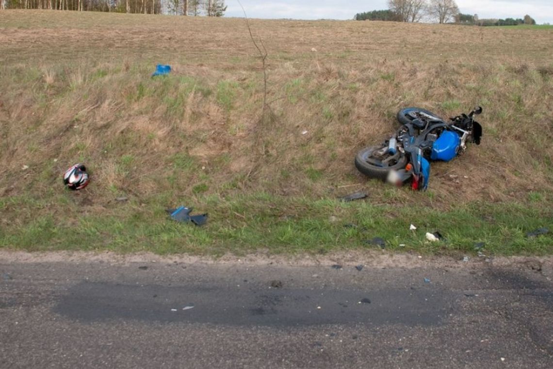 Młody motocyklista przecenił swoje umiejętności 