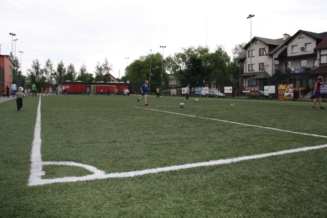 Młodzi piłkarze na start. Rozpoczęcie Mini Euro 2012 w Gniewie Młodzi piłkarze na start. Rozpoczęcie Mini Euro 2012 w Gniewie